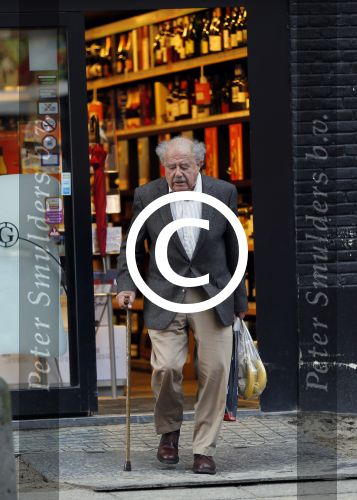 Amsterdam 6 augustus 2012
Eli Asser doet boodschappen.
Peter Smulders bv