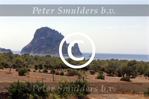 ibiza 31 juli 2012
Huis Dinand Woesthoff kijkt uit op es vedra.
Peter Smulders bv