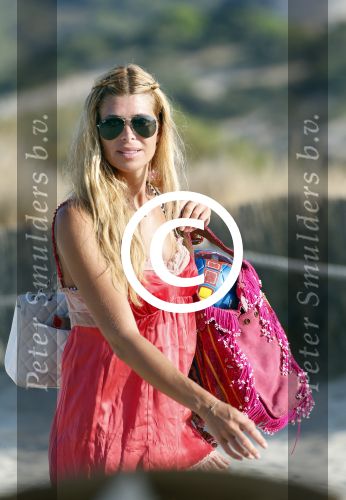 ibiza 29 juli 2012
Estelle Cruijff bij coco beach op het strand.
Peter Smulders bv