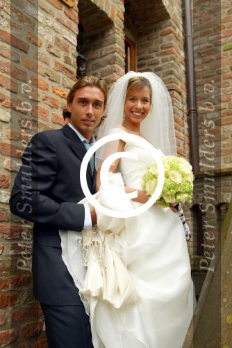 Loosdrecht 26 april 2002
TMF VJ Renee trouwen op kasteel Seijpestein
Rene Vervoorn
