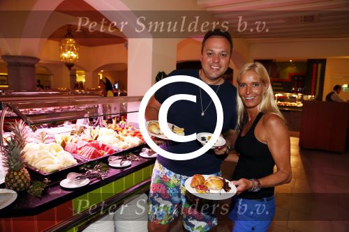 Gran Canaria Las Palmas 9 juli 2012
Frans en Mariska Bauer op zomervakantie met hun zonen Christiaan Frans Jan en Lucas in hotel Villa del Conde.
Peter Smulders bv