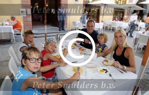 Gran Canaria Las Palmas 9 juli 2012
Frans en Mariska Bauer op zomervakantie met hun zonen Christiaan Frans Jan en Lucas in hotel Villa del Conde.
Peter Smulders bv