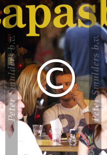 Eindhoven, 23 Juni 2012
Froukje de Both met haar nieuwe liefde 538 DJ Niek v d Bruggen
EXCLUSIEVE Foto Peter Smulders BV