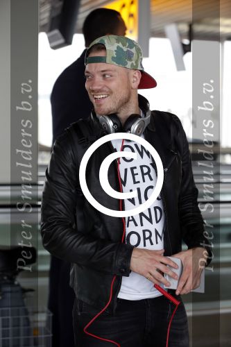 Schiphol 17 juli 2012
Gers Padoel met Rik Reijnen op schiphol. Gers gaat naar cuba voor nieuw programma met Chris Zegers voor BNN.
Peter Smulders bv