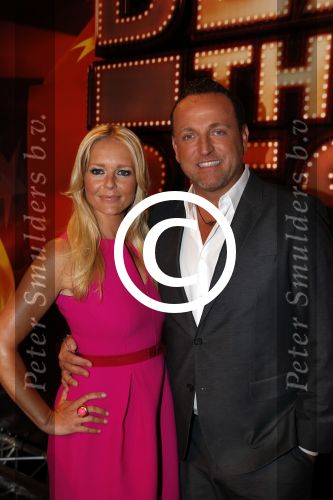 Amsterdam 10 augustus 2012
Presentatie nieuwe programma beat the best met Gorodon Angela Groothuizen en Chantal Janzen bedacht door John de Mol in carre.
Peter Smulders bv