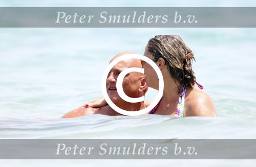 Ibiza 11 juli 2012
Herman den Blijker en zijn vrouw Jacqueline vieren de 4e verjaardag van hun zoon Matz bij coco beach.
Peter Smulders bv