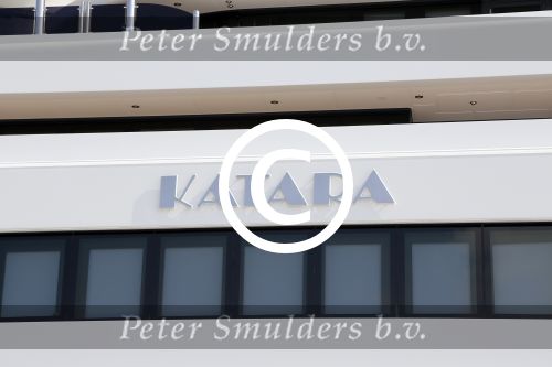 ibiza 11 juli 2012
Het jacht/boot met de naam Katara in de haven van ibiza.
Peter Smulders bv