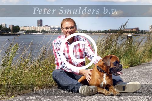 Rotterdam, 3 Augustus 2012
Jan de Hoop samen met zijn partner Coen Lievaart en hond Bob.
Foto Peter Smulders BV