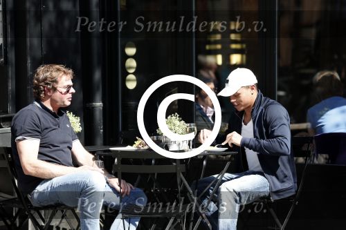 Amsterdam 26 juni 2012
Jeffrey Wammes op terras met hotelbon eigenaar Chris Luken.
Peter Smulders bv