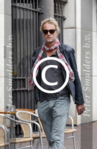 Amsterdam 8 augustus 2012
Jeroen Pauw op straat in Amsterdam.
Peter Smulders bv