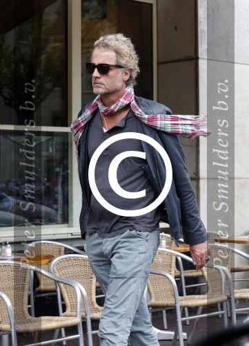 Amsterdam 8 augustus 2012
Jeroen Pauw op straat in Amsterdam.
Peter Smulders bv