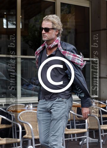 Amsterdam 8 augustus 2012
Jeroen Pauw op straat in Amsterdam.
Peter Smulders bv