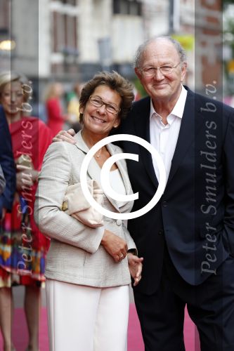 Amsterdam 17 juni 2012
Premiere het geheugen van water in het nieuwe de la mar. Joop en janine v d Ende
Peter Smulders bv