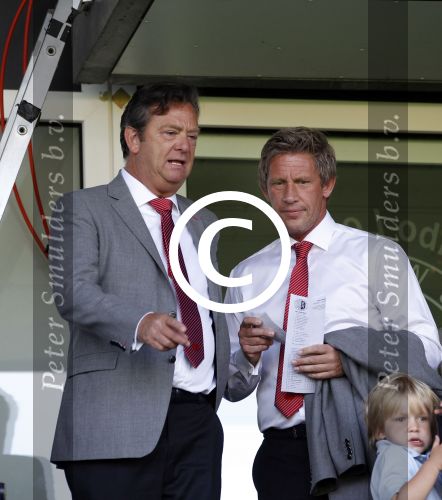 Waalwijk, 11 Augustus 2012
Eerste kompetitiewedstrijd in het nieuwe seizoen 2012/2013 tussen RKC-PSV, eindstand 3-2
Marcel Brands met Tiny Sanders
Foto Peter Smulders BV