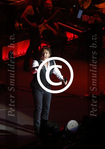 Amsterdam 24 juni 2012
Marco borsato opent het ziggo dome .
Peter Smulders bv