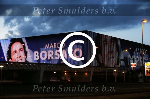 Amsterdam 24 juni 2012
Marco borsato opent het ziggo dome .
Peter Smulders bv