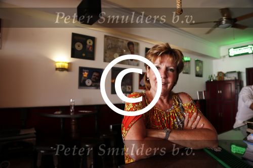 Gran Canaria Las Palmas 9 juli 2012
Marianne Weber zoon en kleinzoon bij de strandtent op Gran Canaria.
Peter Smulders bv