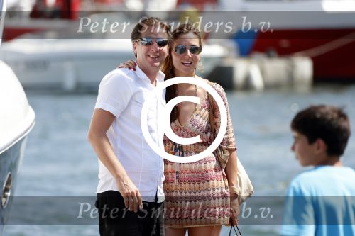 St Tropez 4 augustus 2012
Feestje van Michiel Mol voor zijn 43e verjaardag. Aanwezig oa Harrie Mens met zijn dochters Noor Suze Marloes en Sarah. Ook de ouders van Michiel Jan en ... zijn aanwezig . 
Peter Smulders bv