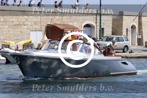 St Tropez 4 augustus 2012
Feestje van Michiel Mol voor zijn 43e verjaardag. Aanwezig oa Harrie Mens met zijn dochters Noor Suze Marloes en Sarah. Ook de ouders van Michiel Jan en ... zijn aanwezig . 
Peter Smulders bv