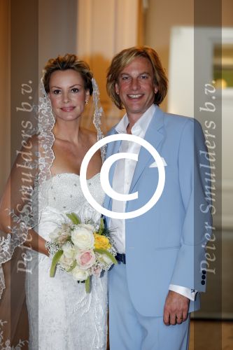 Amsterdam 13 juli 2012
Micky Hoogendijk en Adam Curry trouwen op de supper club boot.
Peter Smulders bv