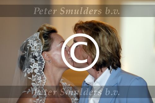 Amsterdam 13 juli 2012
Micky Hoogendijk en Adam Curry trouwen op de supper club boot.
Peter Smulders bv