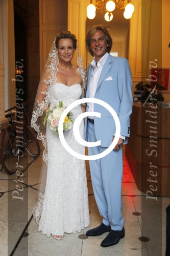 Amsterdam 13 juli 2012
Micky Hoogendijk en Adam Curry trouwen op de supper club boot.
Peter Smulders bv