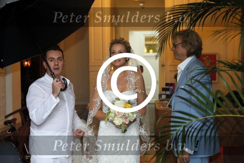 Amsterdam 13 juli 2012
Micky Hoogendijk en Adam Curry trouwen op de supper club boot.
Peter Smulders bv