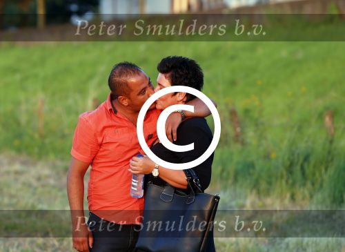 Zaltbommel 25 juli 2012
Mohammed met zijn nieuwe vriendin Patricia en haar kinderen.
Peter Smulders bv