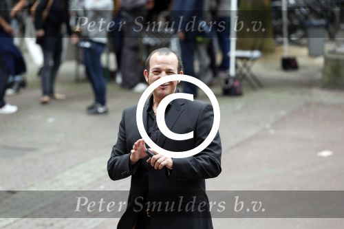 Amsterdam 8 augustus 2012
Najib Amhali en Willem Holleeder bij opnames van film valentino op het beursplein.
Peter Smulders bv