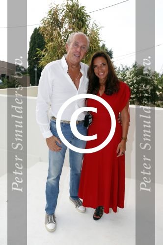 St Tropez 3 augustus 2012
Jan des Bouvrie viert zijn 70e verjaardag thuis bij hem in St Tropez. Olga Wintermans met man Ron
Peter Smulders bv