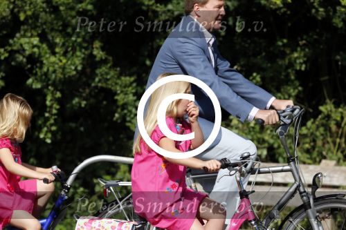 Wassenaar 7 juli 2012
Fotosessie met Prins Willem Alexander prinses Maxima Alexia Ariane en Amalia op landgoed de horsten.
Peter Smulder bv