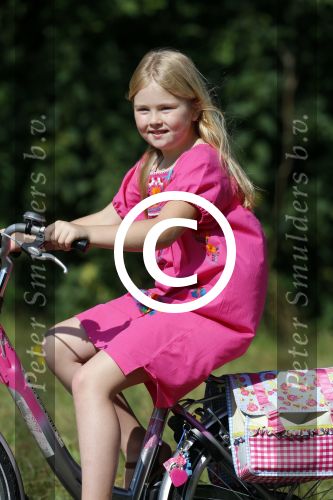 Wassenaar 7 juli 2012
Fotosessie met Prins Willem Alexander prinses Maxima Alexia Ariane en Amalia op landgoed de horsten.
Peter Smulder bv