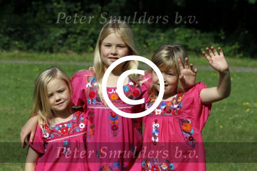 Wassenaar 7 juli 2012
Fotosessie met Prins Willem Alexander prinses Maxima Alexia Ariane en Amalia op landgoed de horsten.
Peter Smulder bv