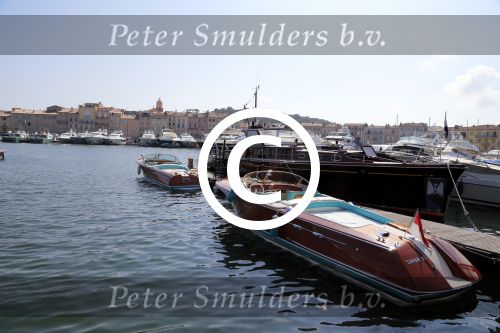 St Tropez 4 augustus 2012
Aantal riva\'s in de haven van St Tropez.
Peter Smulders bv