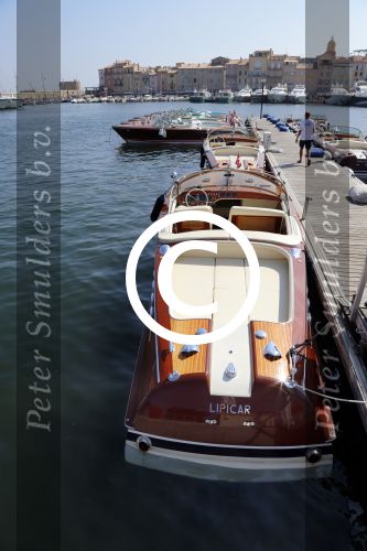 St Tropez 4 augustus 2012
Aantal riva\'s in de haven van St Tropez.
Peter Smulders bv