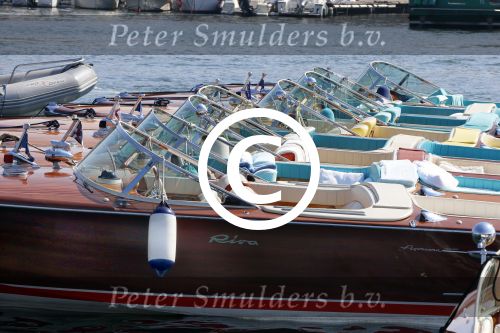 St Tropez 4 augustus 2012
Aantal riva\'s in de haven van St Tropez.
Peter Smulders bv