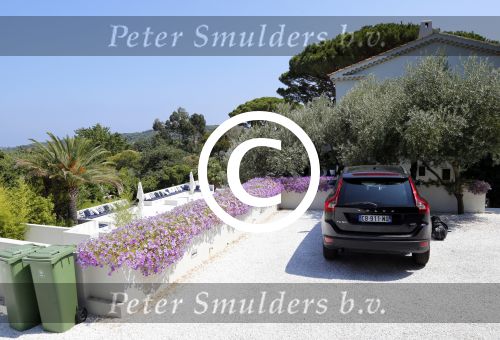St TRopez 3 augustus 2012
Huis Reinout Oerlemans en Danielle Overgaag in St Tropez.
Peter Smulders bv