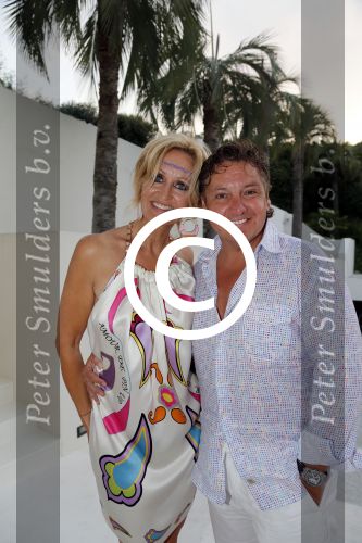 St Tropez 3 augustus 2012
Jan des Bouvrie viert zijn 70e verjaardag thuis bij hem in St Tropez. Rene Natasja en Didier Froger
Peter Smulders bv