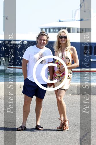 St Tropez 4 augustus 2012
Rene en Natasja Froger op vakantie in st stropez.
Peter Smulders bv