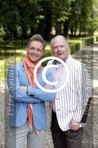 Nederhorst den Berg 20 juni 2012
Ronnie Tober en de belgische zanger Christoff in Nederhorst den Berg.
Peter Smulders bv