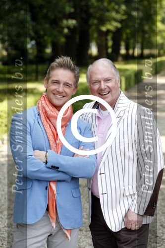 Nederhorst den Berg 20 juni 2012
Ronnie Tober en de belgische zanger Christoff in Nederhorst den Berg.
Peter Smulders bv