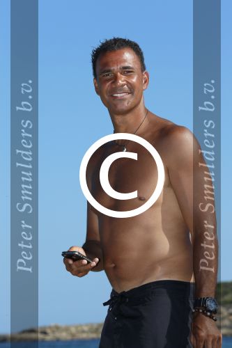 ibiza 17 juli 2012
Ruud Gullit op vakantie met al zijn 6 kinderen Felicity Charmayne Quincy Cheyenne Joelle en Maxim .
Peter Smulders bv