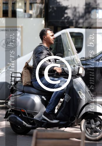 Amsterdam 26 juni 2012
Ruud Gullit op zijn vespa scooter.
Peter Smulders bv