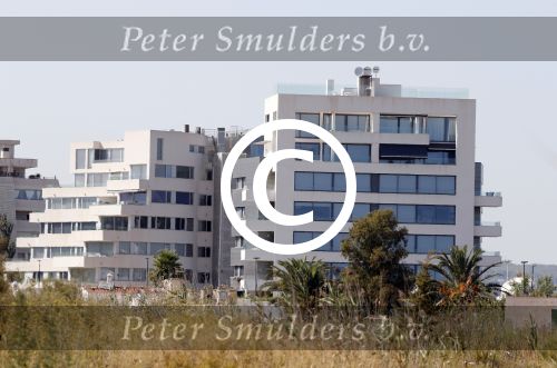 ibiza 31 juli 2012
Appartement van Ruud Gullit (rechts app) en Eric Kuster en Winston Gerschtanowitz (Linker app naast Ruud)
Peter Smulders bv