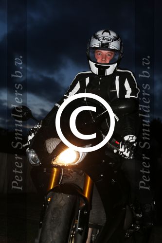 Well, 8 Juli 2012
Sietse Klomp met zijn nieuwe Triumph Daytona motor.
Foto Peter Smulders BV