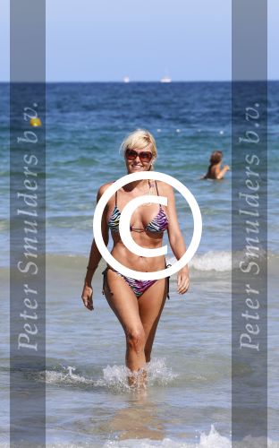 ibiza 17 juli 2012
Sophia de Boer op het strand bij coco beach
Peter Smulders bv