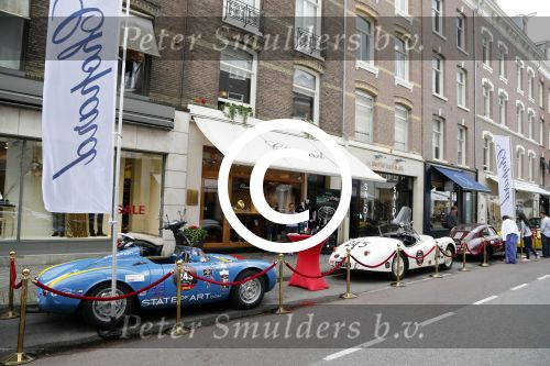 Amsterdam 6 juli 2012
Auto (porsche spyder) en kleding state of art bij chopard winkel op de pc hooftstraat.
Peter Smulders bv