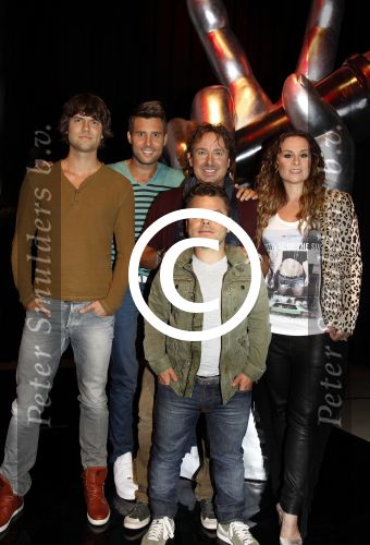 Hilversum, 21 Augustus 2012
Persconferentie The Voice of Holland
het panel van The Voice met Marco Borsato, Trijntje Oosterhuis, Nick en Simon, Roel v Velzen
Foto Peter Smulders BV