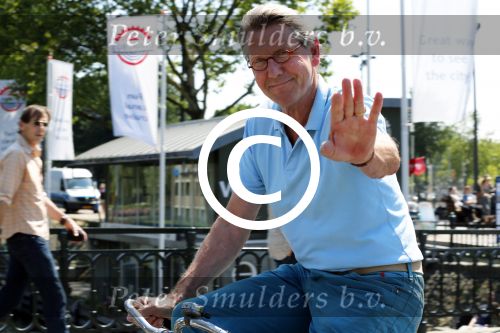Amsterdam 26 juli 2012
Ursul de Geer op de fiets.
Peter Smulders bv