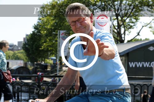 Amsterdam 26 juli 2012
Ursul de Geer op de fiets.
Peter Smulders bv
